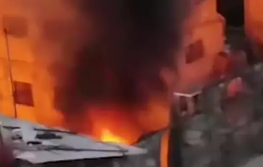 انفجار خزان في المزة 86 يقطع الكهرباء عن الحي 
