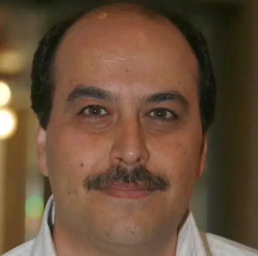 الصحفيون مجرد رواة 