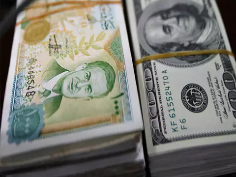 خبير مصرفي : ارتفاع في القيمة وليس النسبة أي ارتفاعاً بأسعار السلع المستوردة 