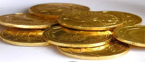 أجرة صياغة الليرة الذهبية 300 ألف.. لماذا يخفي الصيّاغ الأونصات؟ 