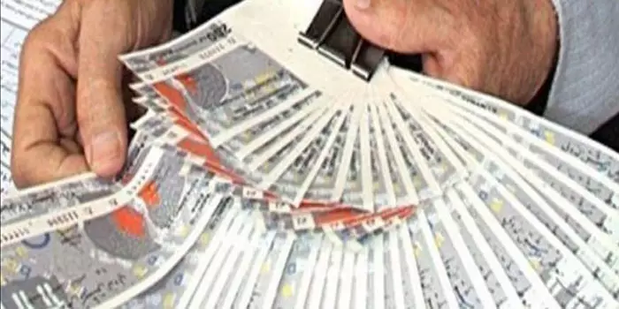بطاقة اليانصيب بـ 8000 ليرة.. ولا يمكن معرفة الورقة الرابحة 