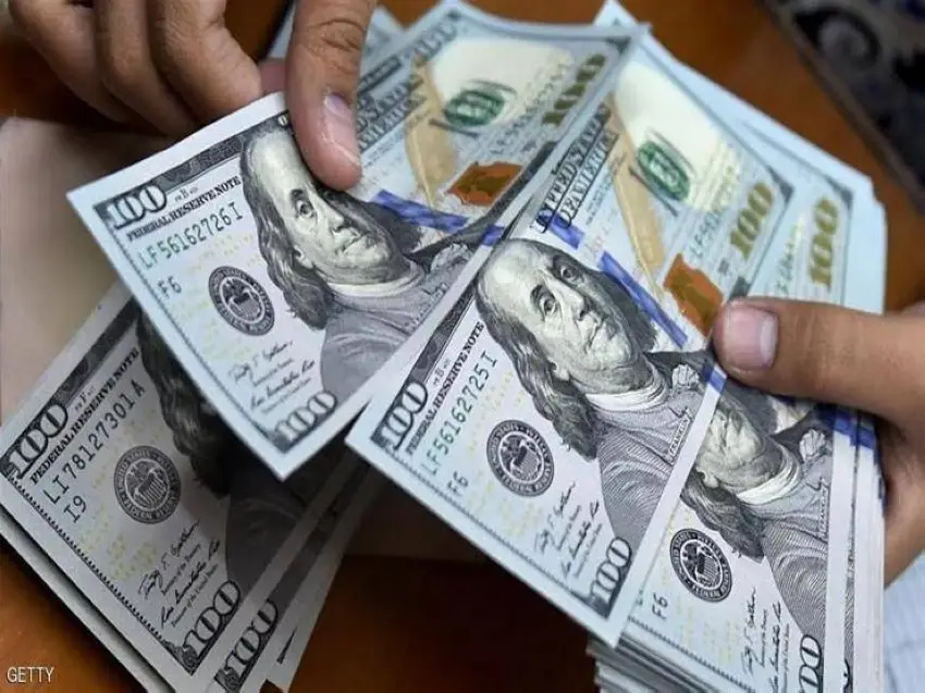 خبير اقتصادي : عملة سورية "خضراء" محل الدولار ؟! 