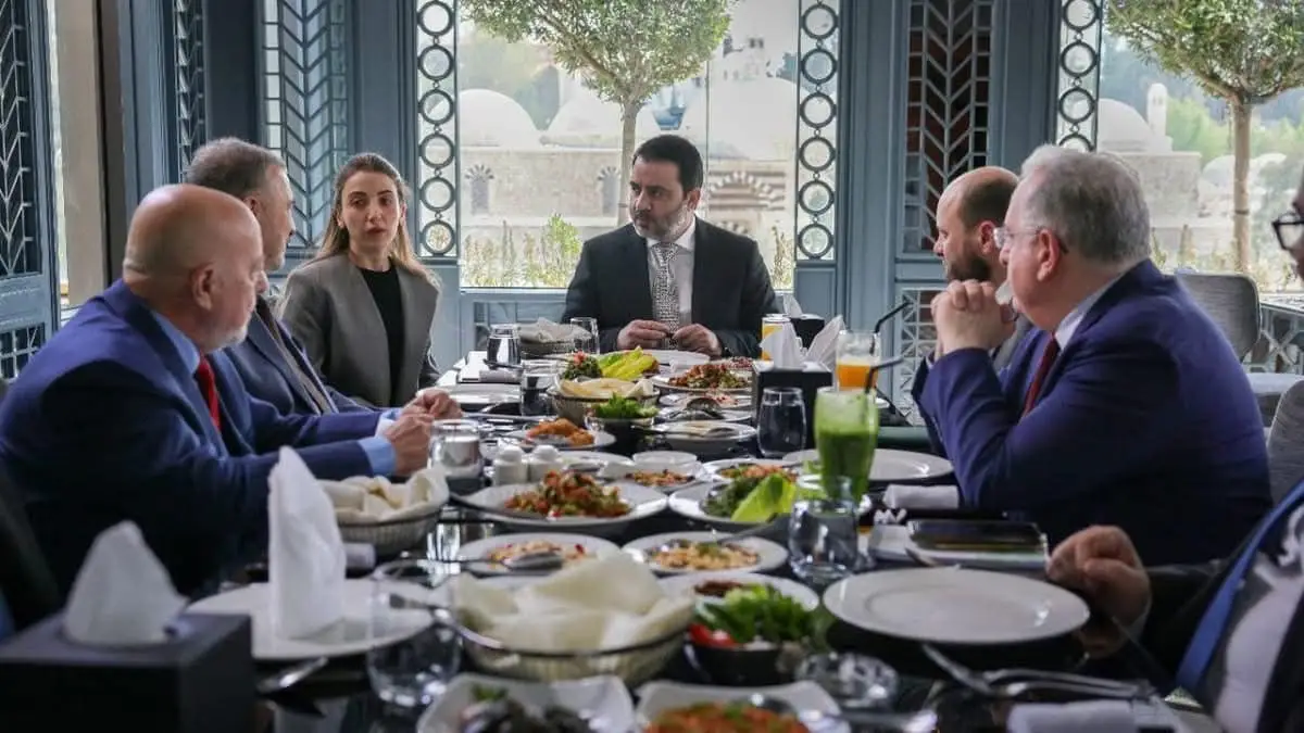 صحة ….  مائدة سورية  شهية 