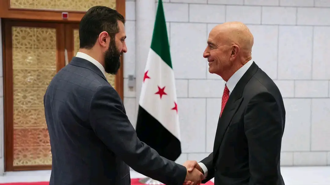 رئيس الجمهورية السيد أحمد الشرع يستقبل المبعوث الأمريكي الخاص إلى سوريا 
